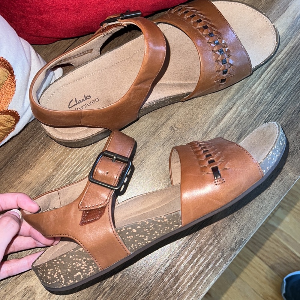 CLARKS Women's Sandals Size 7.5